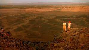IL TÈ NEL DESERTO - immagine del film